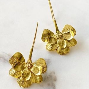 Gold Flowers Gorgeous Earrings